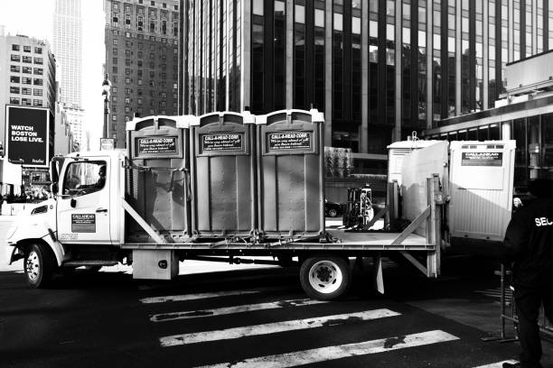 Best Emergency porta potty rental  in Kalida, OH